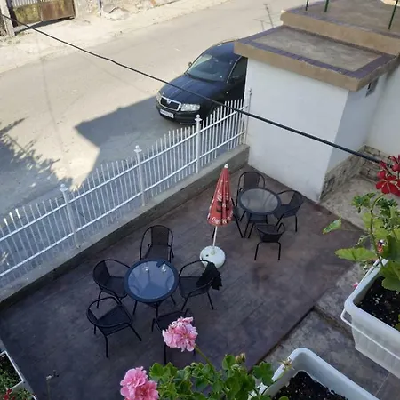 Apartment вийг *